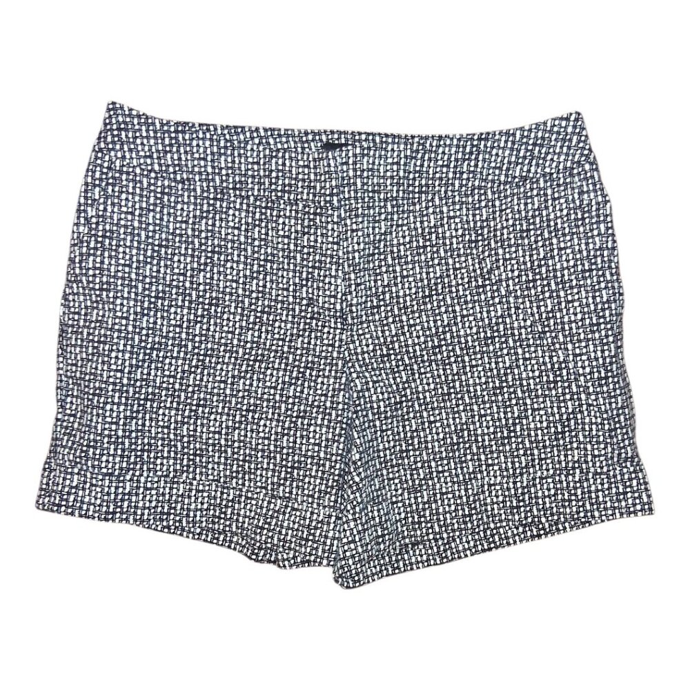 Apt 9 Black and White Geometric Print Shorts Size 4